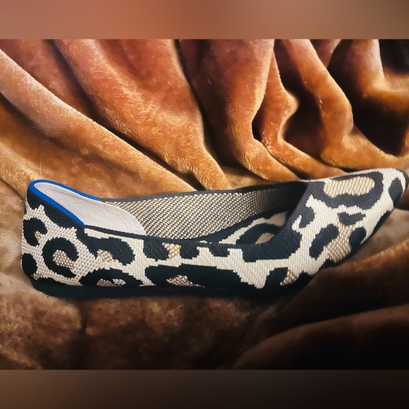 Rothy’s - Picture 2 of 4